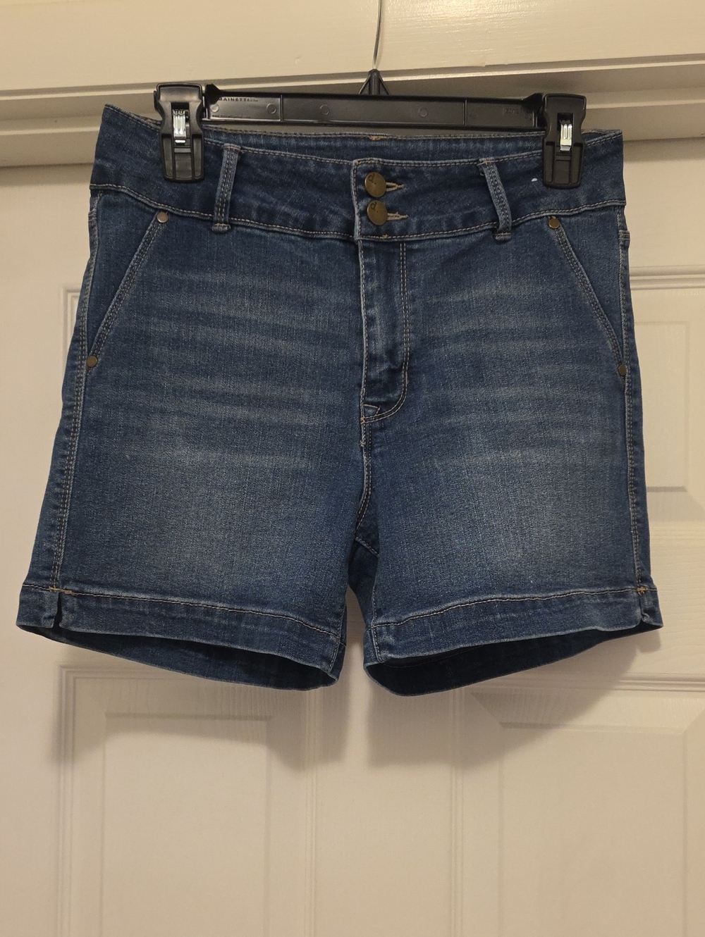 d. jeans Mid-Rise Dark Blue Denim Shorts
